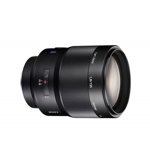 Sony SAL 135mm f/1.8 ZA Carl Zeiss Sonnar T*